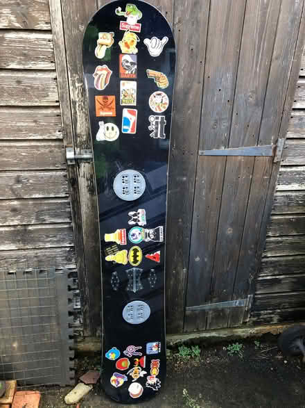 Photo of free Snowboard (Cutteslowe OX2) #2