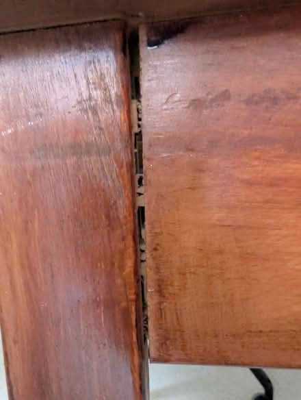 Photo of free Desk/small table (Eastbourne BN21) #3