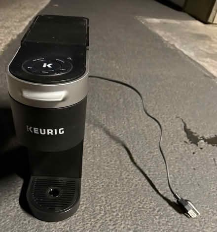 Photo of free Keurig coffee maker (Valencia Avenue, Sunnyvale) #1