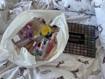 Photo of free Perfumes and make up (Southdown) #1
