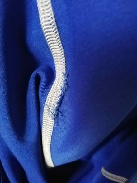 Photo of free Under Armour Men's Compression T Shirt - Long Sleeves Blue (Ealing W5) #4