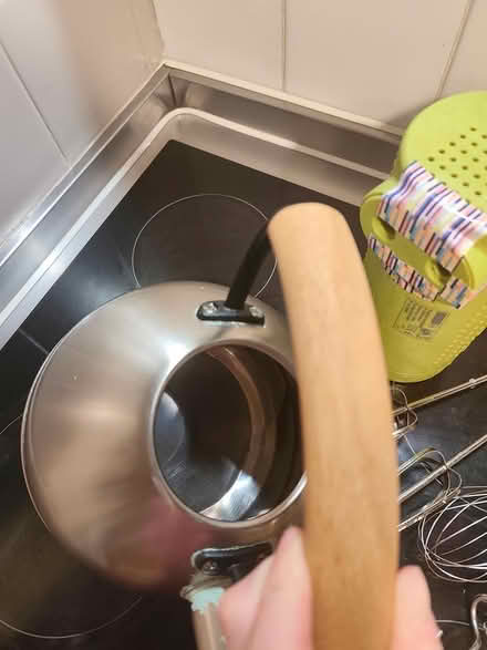 Photo of free Whistling kettle electric mixer (Colindale NW9) #2