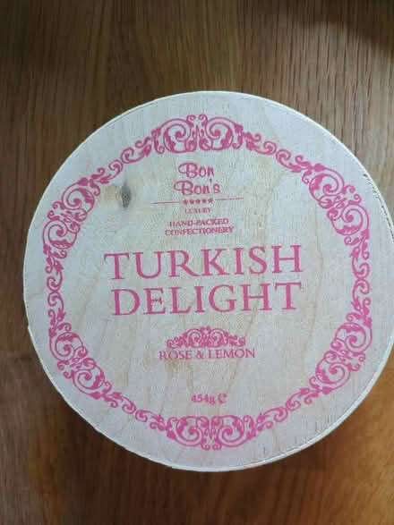 Photo of free Round wooden box (New Marston OX3) #1