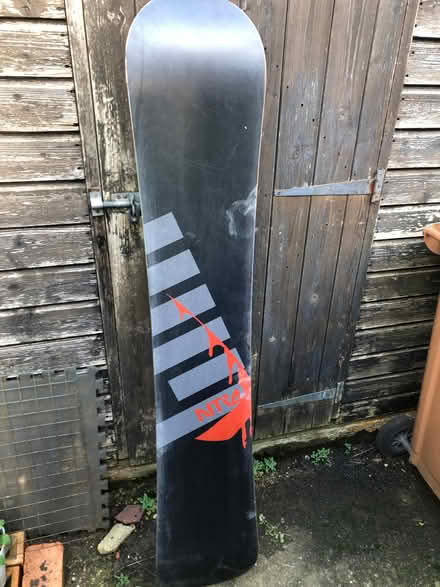 Photo of free Snowboard (Cutteslowe OX2) #1