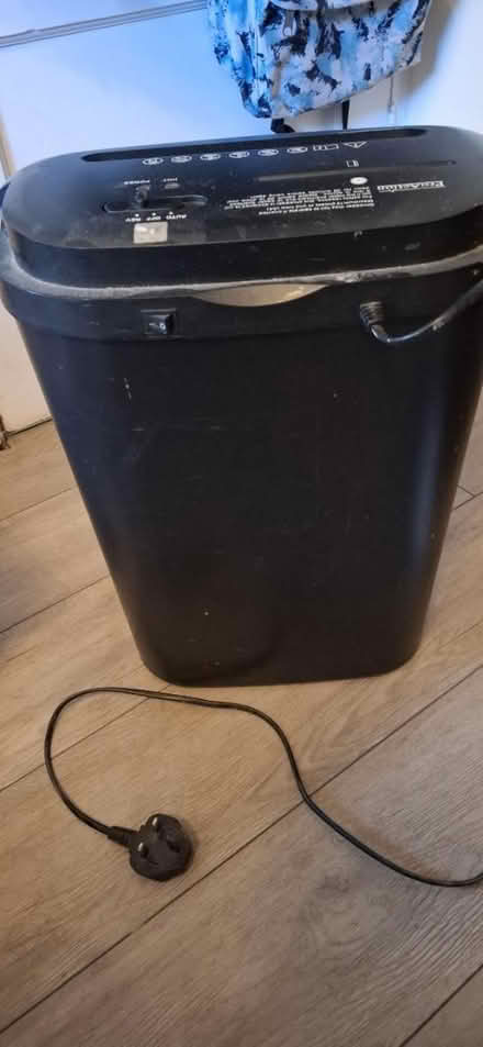 Photo of free Shredder (Croydon CR2) #2