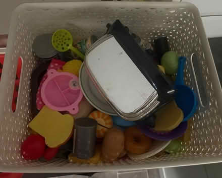 Photo of free Play food and shopping basket (Katherines CM19) #1