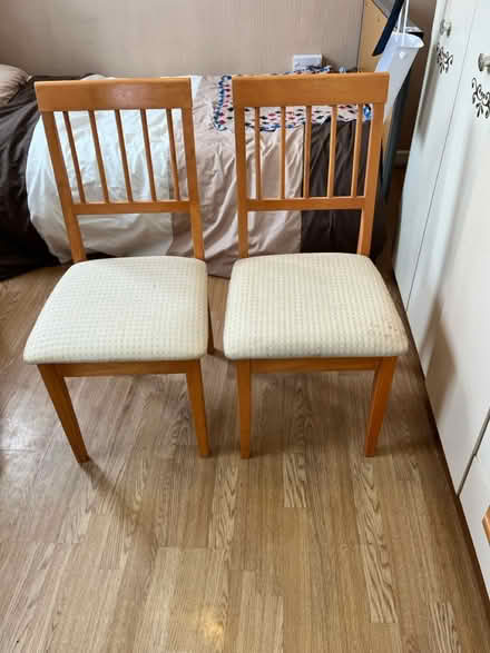 Photo of free Dining chairs (S8 Greenhill) #1