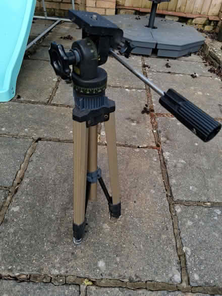 Photo of free Camera tripod (Kenn Road BS21) #2