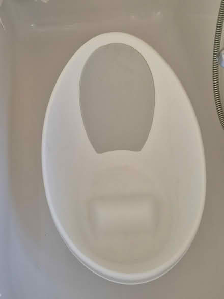 Photo of free Baby bath (Fetcham / Bookham KT22) #2