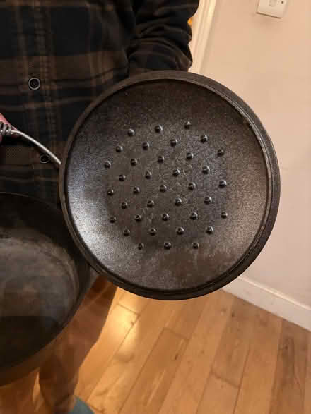 Photo of free Big heavy pot (West Hampstead NW2) #3