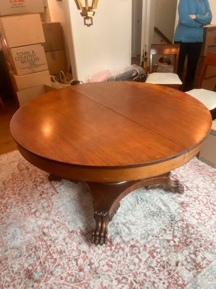 Photo of free Pedestal Dining Room Table (Arlington) #1