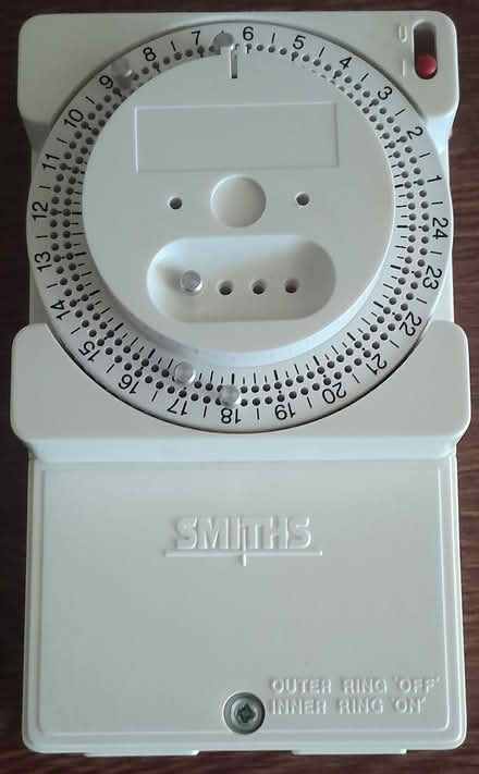 Photo of free 24hr timer (Near Binley fire station) #1