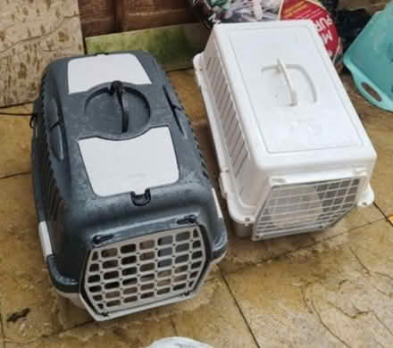 Photo of free 2 X cat / pet carriers ( cr0 2ht) (Croydon CR0) #1