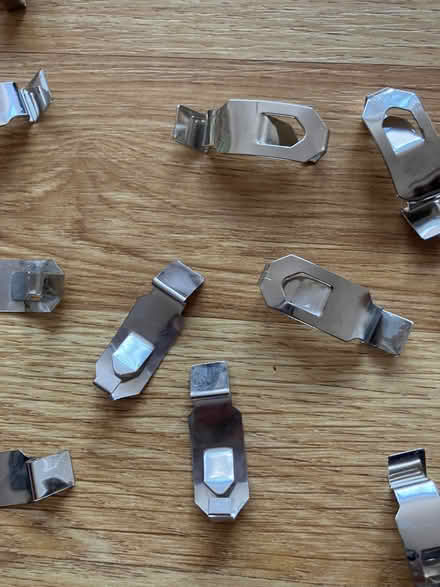 Photo of free Clips for All-glass Photoframes (Bilton HG1) #1