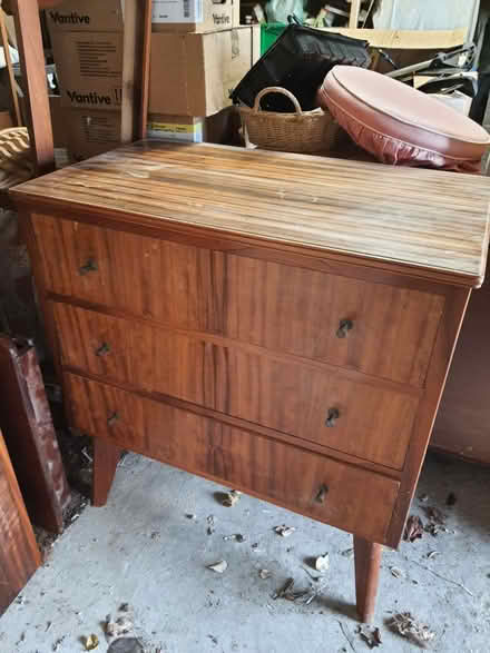 Photo of free Vintage bedroom suite (Stroud central) #2