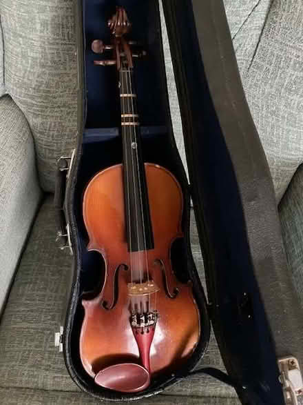 Photo of free violin (Hitchin SG4) #1