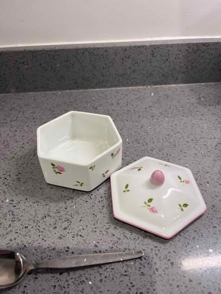 Photo of free Ceramic dish (The Triangle Estate RH15) #1