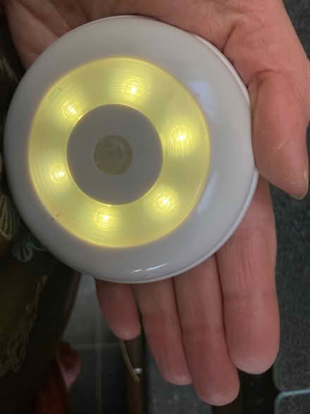 Photo of free LED stick on light - Motion sensitive (Bilton CV22) #1