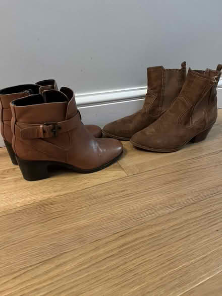 Photo of free Women's fashion boots (Aldwick) #2