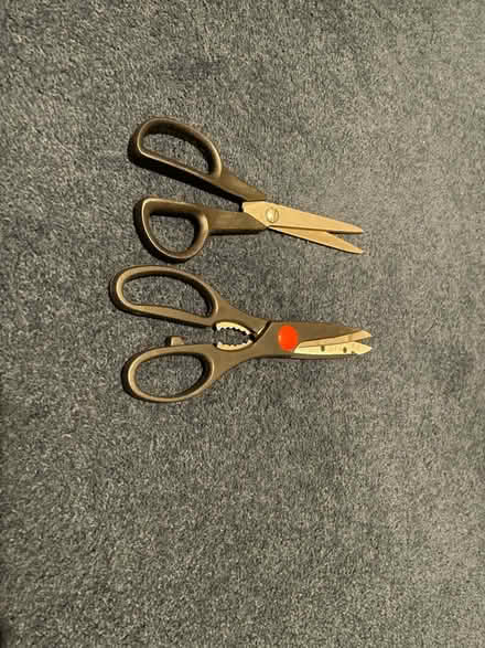 Photo of free 2 pairs of kitchen scissors (City of Bristol BS6) #1