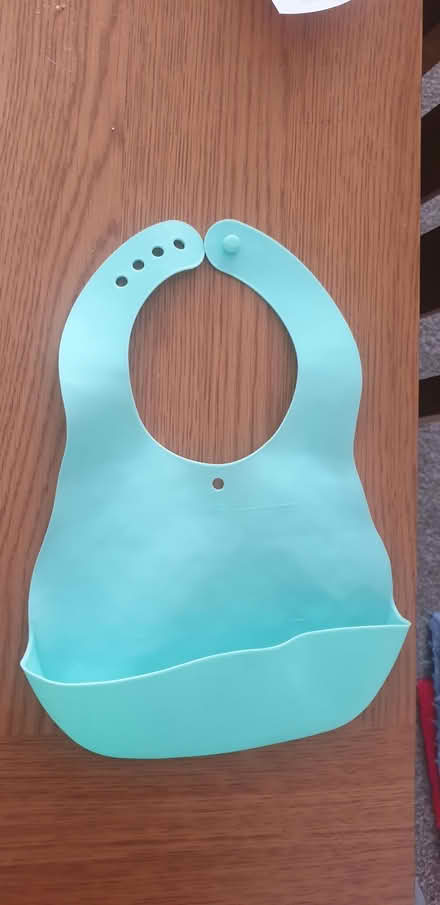 Photo of free Baby silicone bib (Queens Park MK40) #1