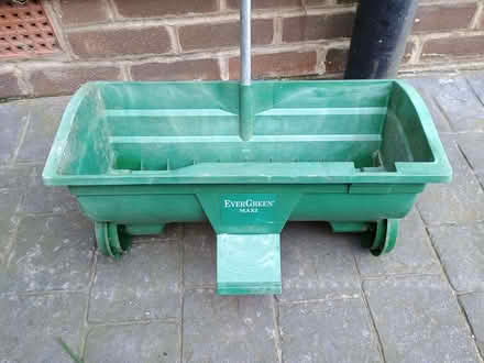 Photo of free Lawn spreader (Harrogate HG1) #1