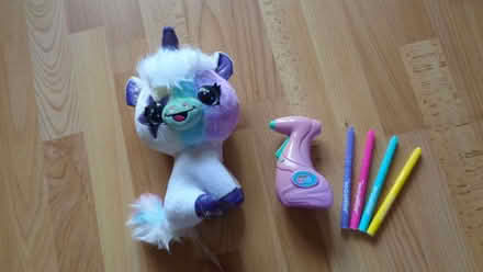 Photo of free Air spray unicorn (Newbury RG14) #1