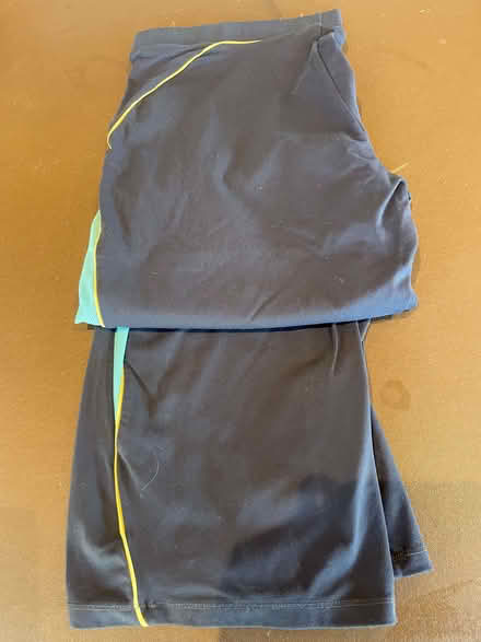 Photo of free Woman's jogging trousers (GU14) #1