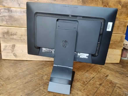 Photo of free HP monitor EliteDisplay E241i (St Andrew's BS7) #4