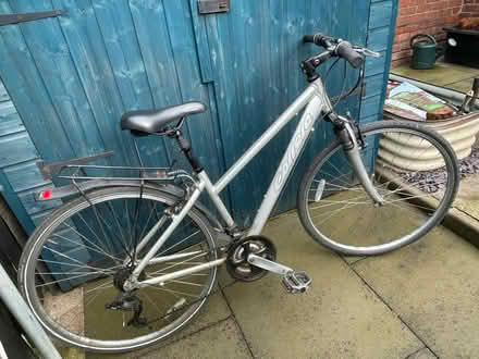 Photo of free Ladies hybrid bike (Reddish SK5) #1