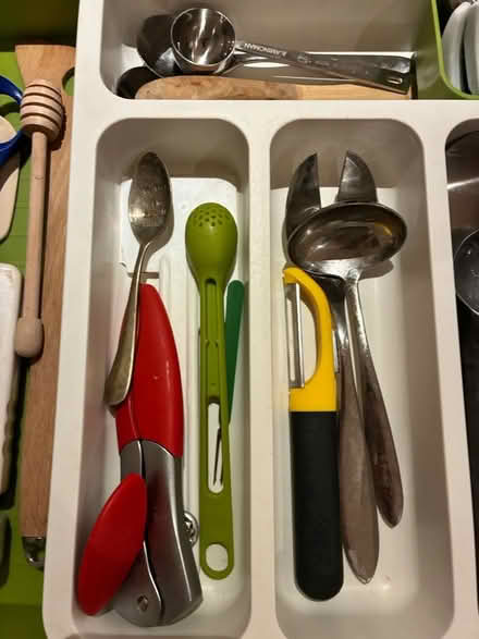 Photo of free Kitchen utensils various (Homerton E5) #3