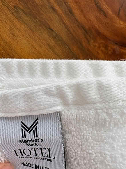 Photo of free 2 Cotton Towels (Kanata Lakes) #1