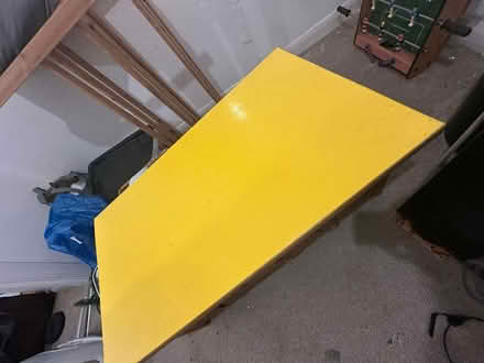 Photo of free Lounge table (SE18) #2