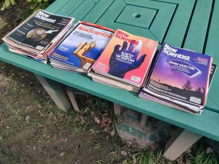 Photo of free 100+ New Scientist magazines (Fleet GU52) #1