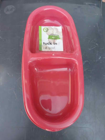 Photo of free 4 pet bowls (Nailsea BS48) #1