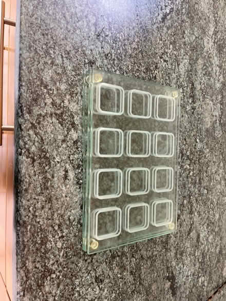 Photo of free Glass mats (BR3) #2