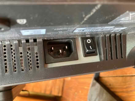 Photo of free Computer Monitor - 24 Inch - hp (Iffley OX4) #4