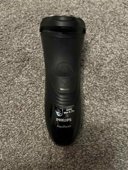 Photo of free Philips men’s shaver (Newton Mearns G77) #1