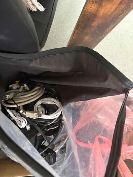 Photo of free Cables, chargers and bits (Basildon SS143P3 SS14) #3