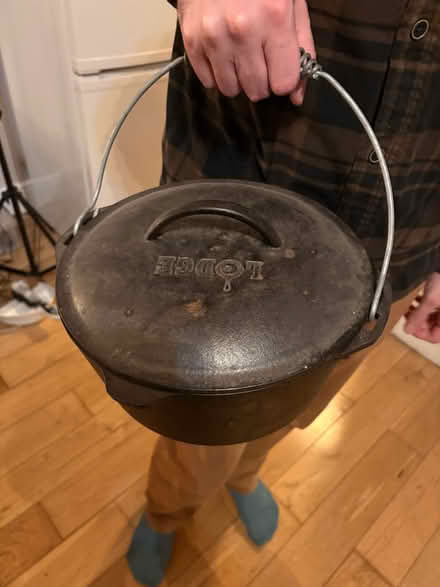 Photo of free Big heavy pot (West Hampstead NW2) #1