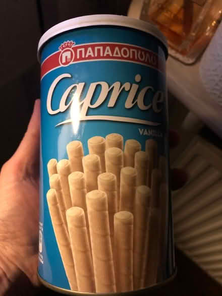 Photo of free Biscuit tin (Forest Hill SE23) #1