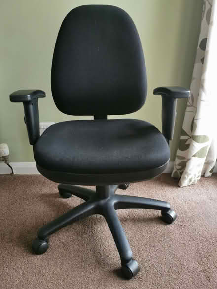 Photo of free Office/computer chair (Bowston LA8) #1
