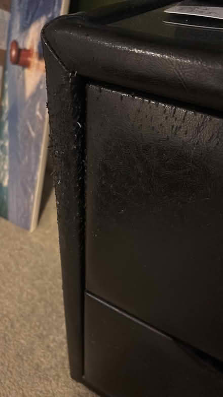 Photo of free Small double bed with mattress (Tw18) #1