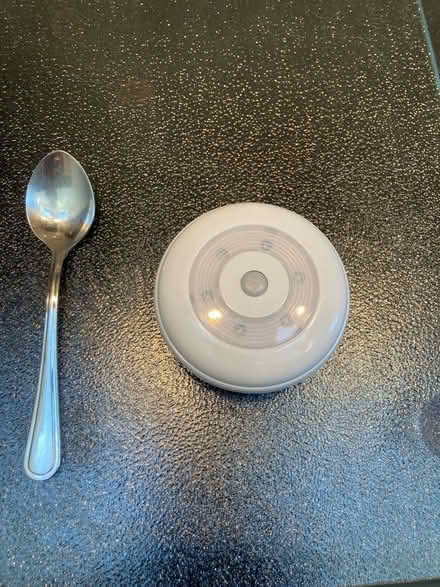 Photo of free LED stick on light - Motion sensitive (Bilton CV22) #2