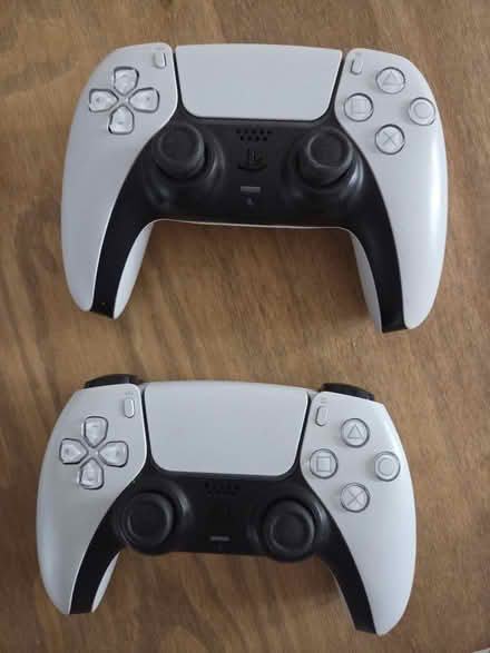Photo of free X2 Sony wireless PS controls (W12) #1