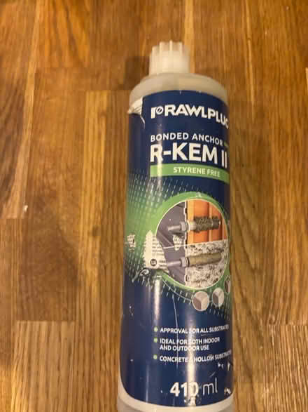 Photo of free 2x large bottles of resin (Turnpike Lane, N22) #1