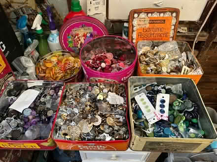 Photo of free Buttons (Oldfield Park) #1