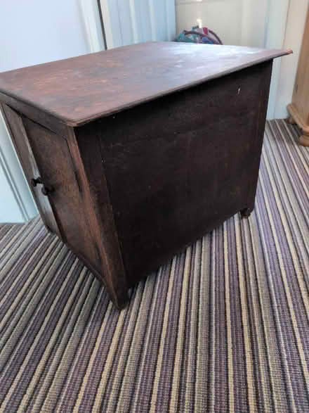 Photo of free Small oak cabinet (Leicester Forest East LE3) #3