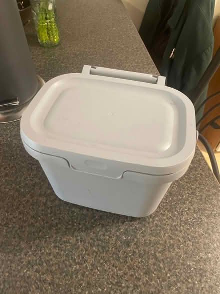 Photo of free small food bin (York YO1 YO1) #1