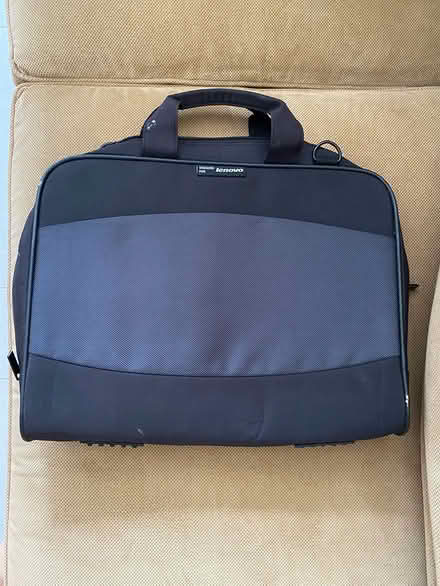 Photo of free Brand new lap top bag (Upper Bukit Timah) #1